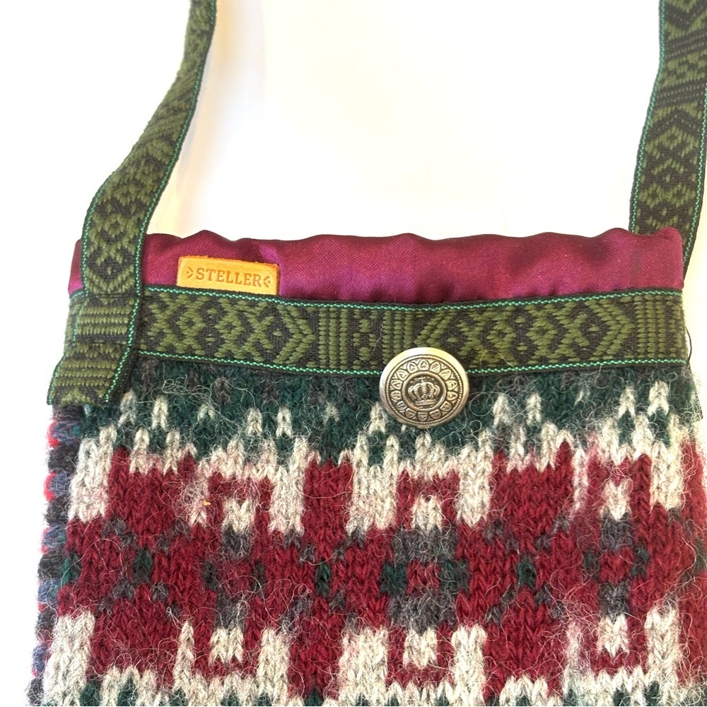 Steller Handcrafted Goods Nordic Sweater Crossbody Purse Green/Gray/Burgundy - Picture 3 of 10
